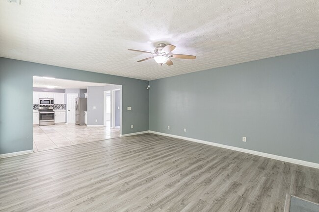 Building Photo - 4332 Abram Dr