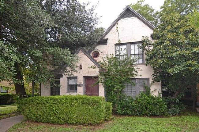 Building Photo - 3909 Hawthorne Ave