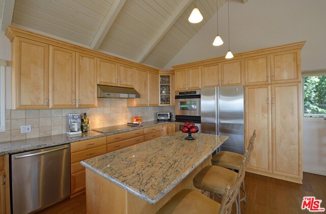 Foto del edificio - 2965 Seabreeze Dr