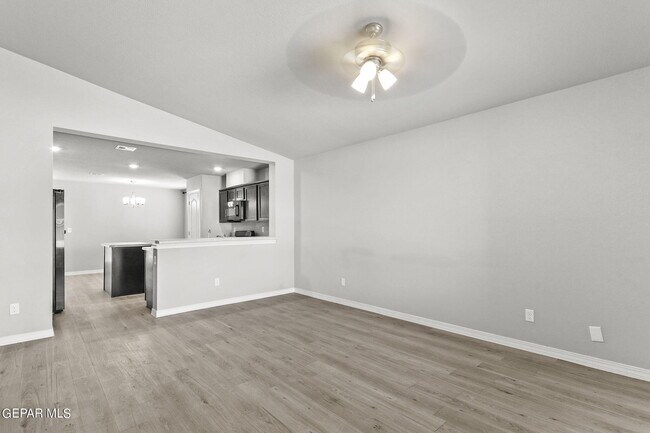 Building Photo - 14544 Banana Yucca Ave