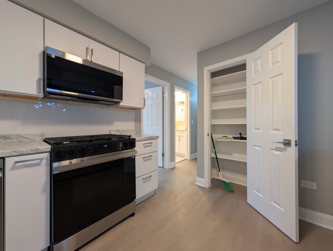 Foto del edificio - 4222 N Keystone Ave