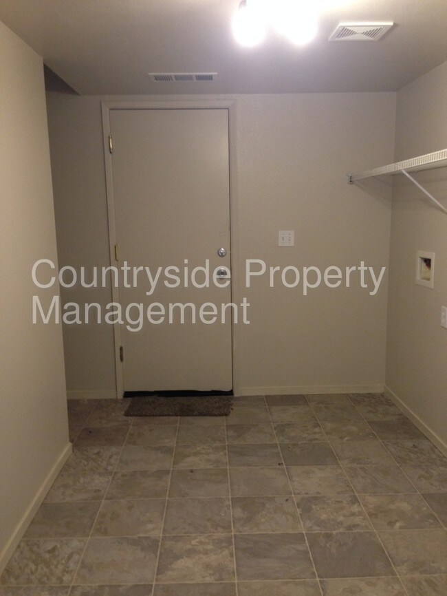 Foto del edificio - 286 Citadel Ave