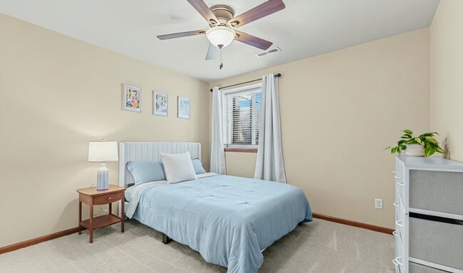 Photo - 1795 Sara Ct House