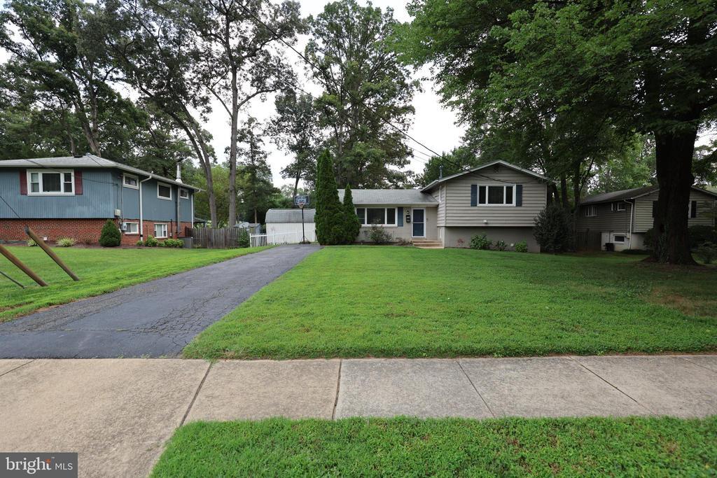 Foto principal - 9704 St Andrews Dr