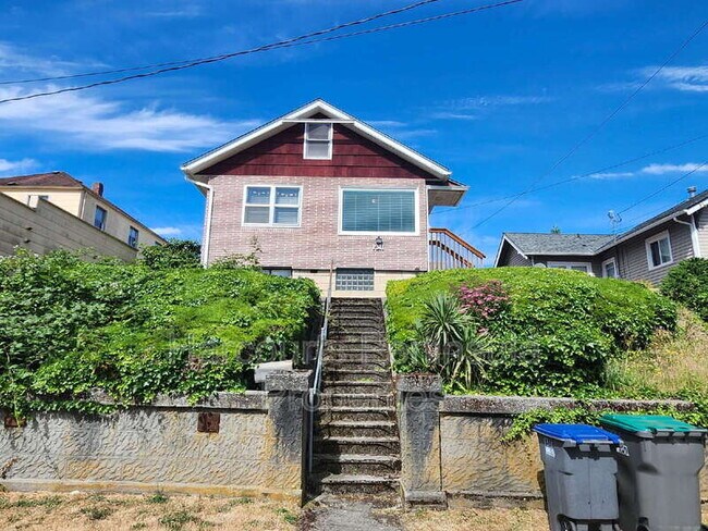 Photo - 1311 Park Ave House