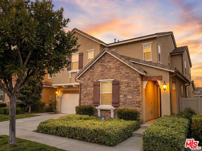 Foto del edificio - 68 Revell Cir