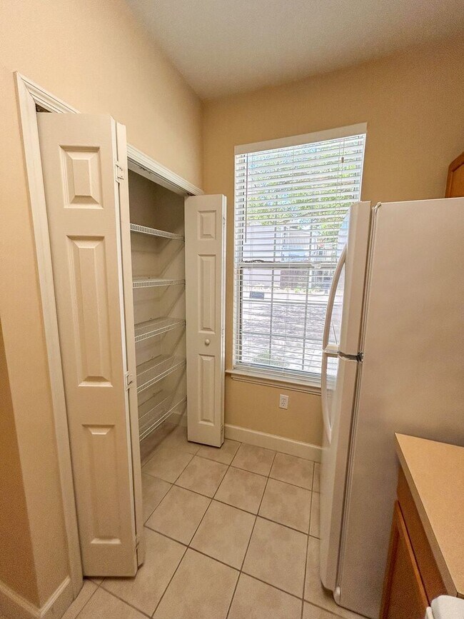 Foto del edificio - Garland #861