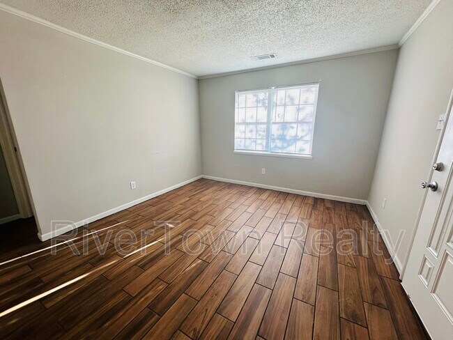 Foto del edificio - 7083 Prather St