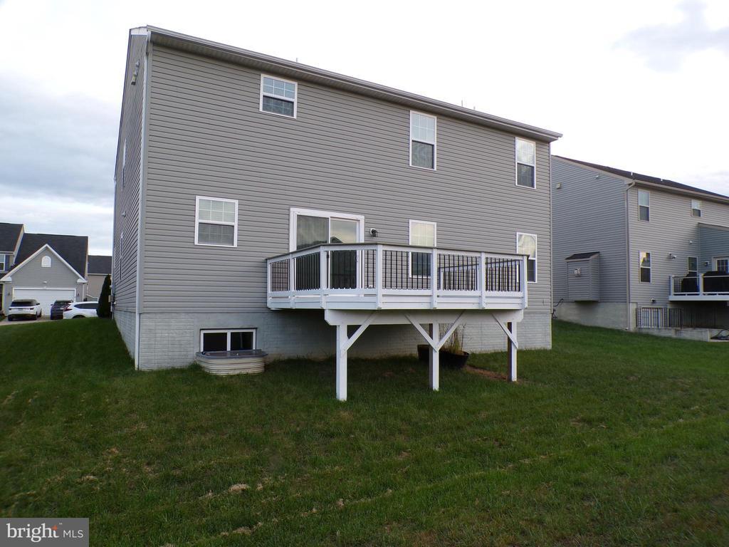 9207 Wild Spruce Dr, Fredericksburg, VA 22407 House Rental in