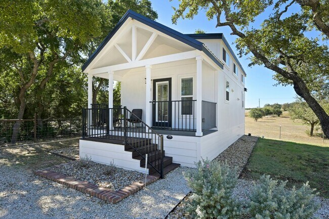 Building Photo - 257 Co Rd 278