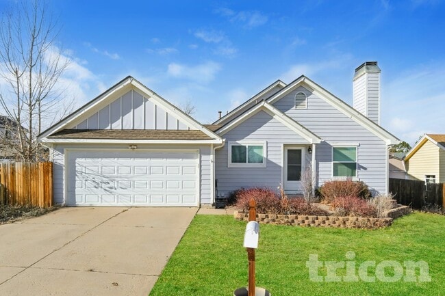 Building Photo - 5045 S Ventura St