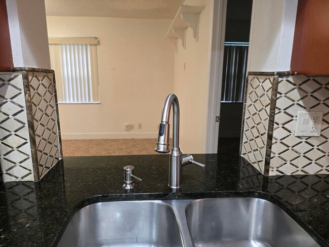 Building Photo - 4125 Pine Branch Cir