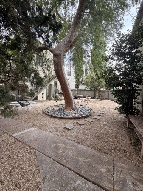 Building Photo - 164 N Clark Dr