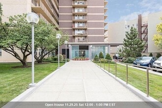 Building Photo - 6040 JFK Blvd E