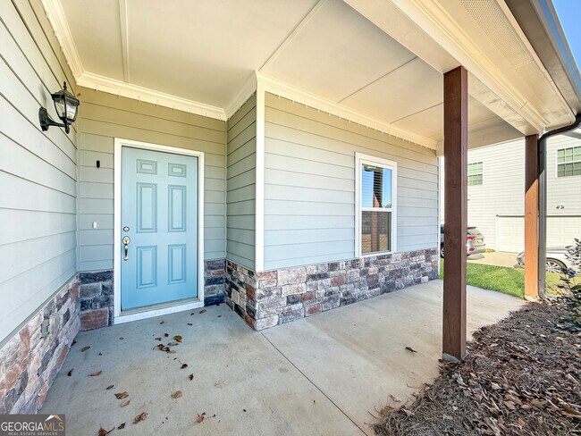 Foto del edificio - 6369 Woodland Station Dr