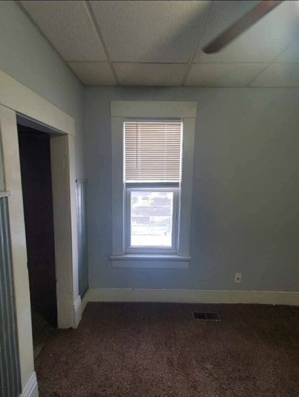 Foto del edificio - 174 S Walnut St