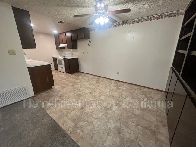 Foto del edificio - 3009 Olive Glen Ct