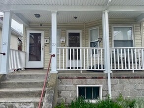 Building Photo - 23 Alexander Ave