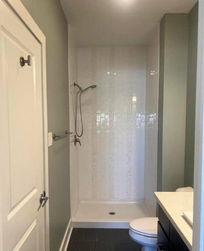 Foto del edificio - 212 Highland Oaks Ln