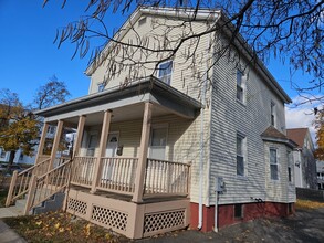 Building Photo - 91 Andrew St