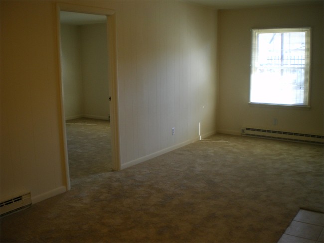 Foto del edificio - 301 Strawberry Ln