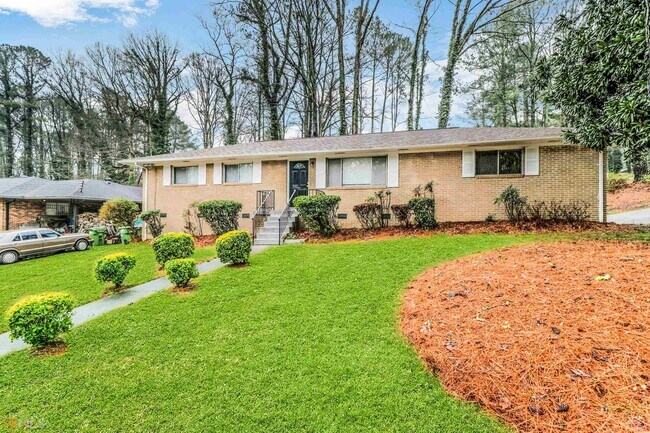 Foto del edificio - 2537 Bonnybrook Dr SW