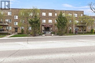 Building Photo - 111 Oriole Pkwy