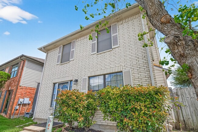 Foto del edificio - 8617 Mapletwist St
