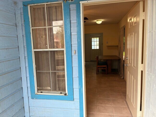 Foto del edificio - 1219 Truman Ln