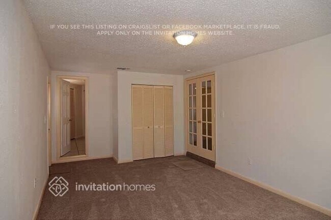 Foto del edificio - 13156 120th St N