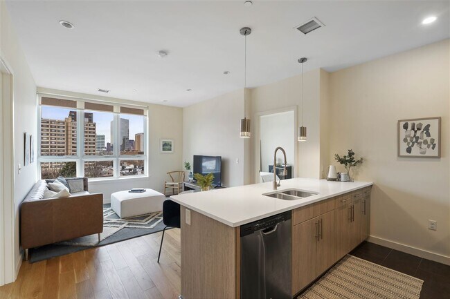 Foto del edificio - 235 Pavonia Ave