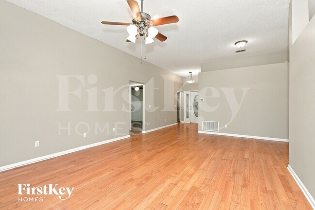 Foto del edificio - 12595 Blue Eagle Way