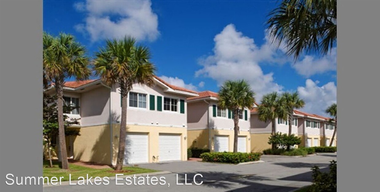 Foto principal - 5127 NW 30th Terrace