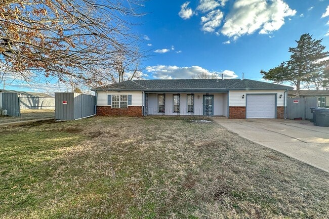 Beautiful 3 Bed 2 Bath in the Heart of OKC! - Beautiful 3 Bed 2 Bath in the Heart of OKC! House