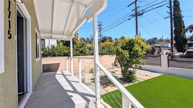 Building Photo - 1715 N Ave 56