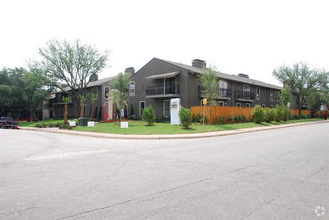Primary Photo - Newport Apartments