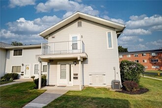 Building Photo - 584 Eastbrooke Ln