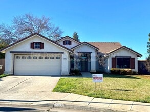 Building Photo - 2601 Fremont Ave