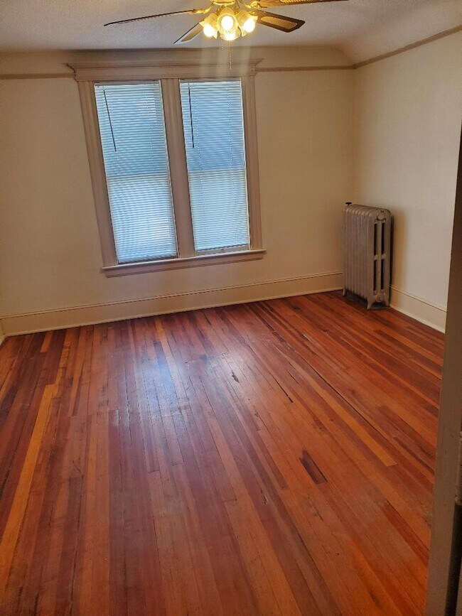 bedroom 1 - 110 South St