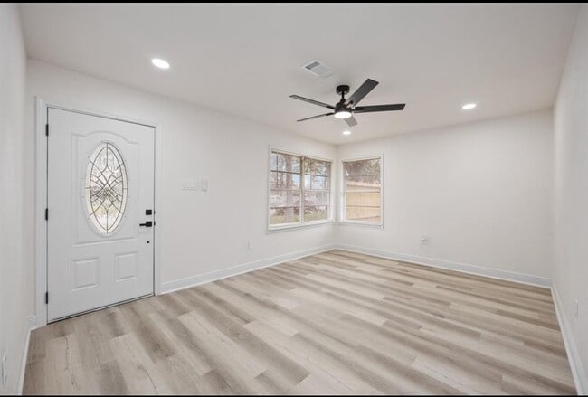 Building Photo - 7425 Rhobell St