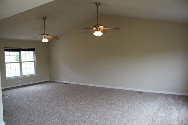 Building Photo - 4148 Stergen Dr