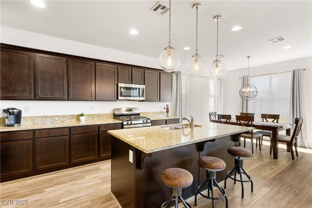 Foto principal - 5244 Fiery Sky Ridge St