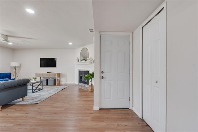 Foto del edificio - 5317 Rutledge Ct