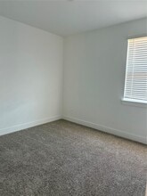 Building Photo - 15228 Tattle Crk Ln Building Photo - 15228 Tattle Crk Ln