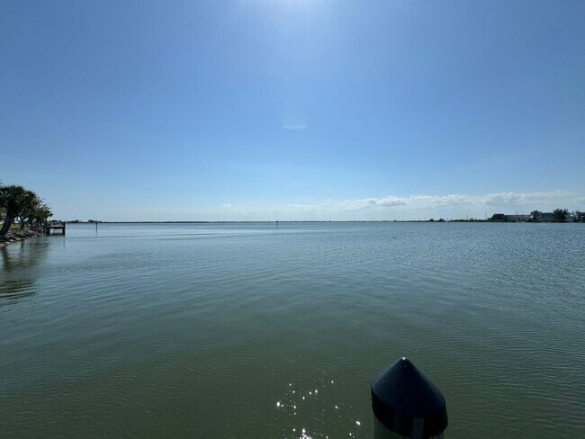 Foto del edificio - Come enjoy the best of Cocoa Beach!