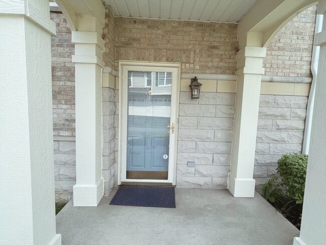 Building Photo - 1388 Scarboro Rd