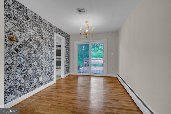 Foto del edificio - 8905 Valley Forge Dr