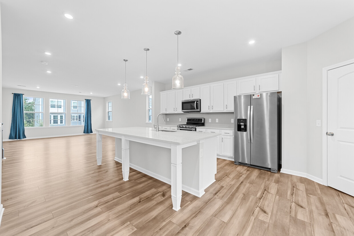 Foto principal - 4323 Reed Creek Dr