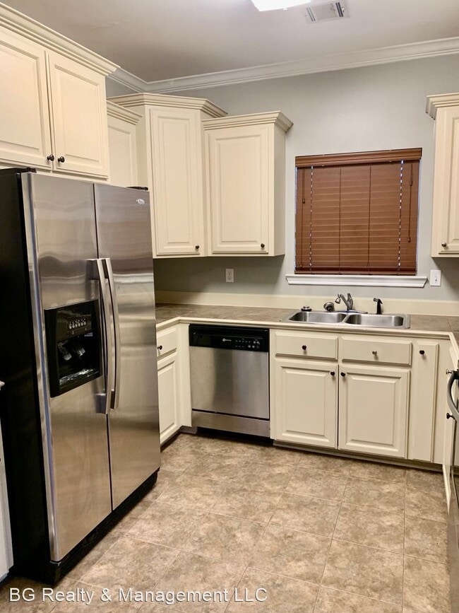 Building Photo - 3 br, 2 bath House - 104 Mango Drive