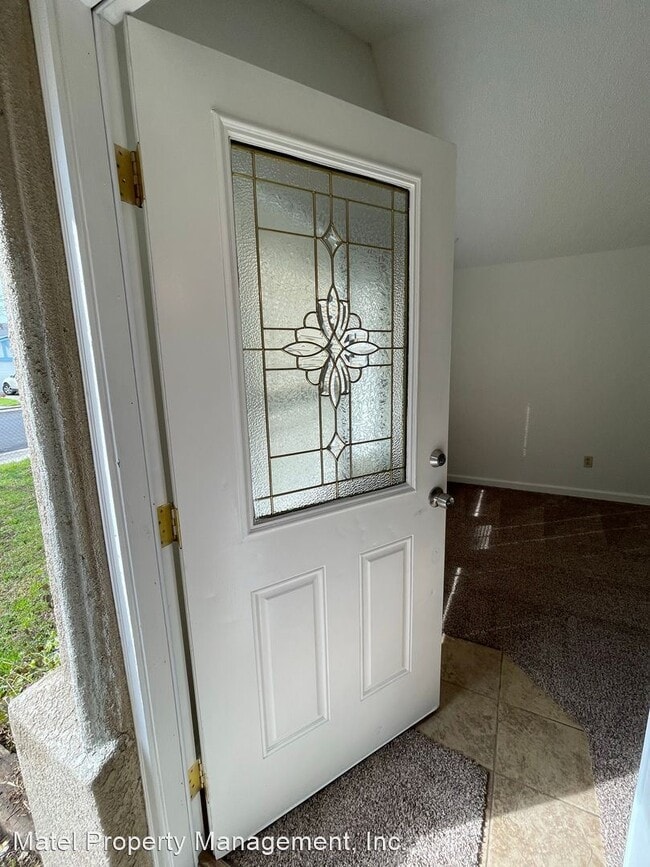 Building Photo - 3 br, 2 bath House - 1016 Bristlecone Way